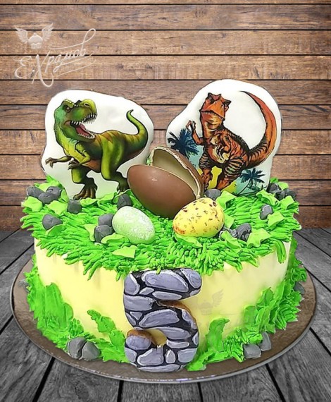 Торт с топперами Динозавры