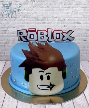 Торт Roblox с мастикой