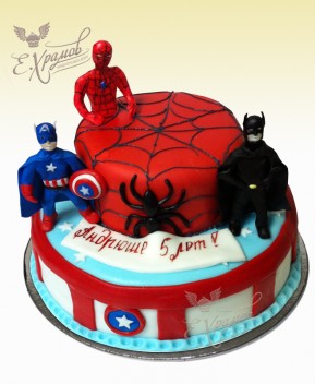 Торт с Супергероями
