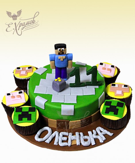 Торт и капкейки Minecraft